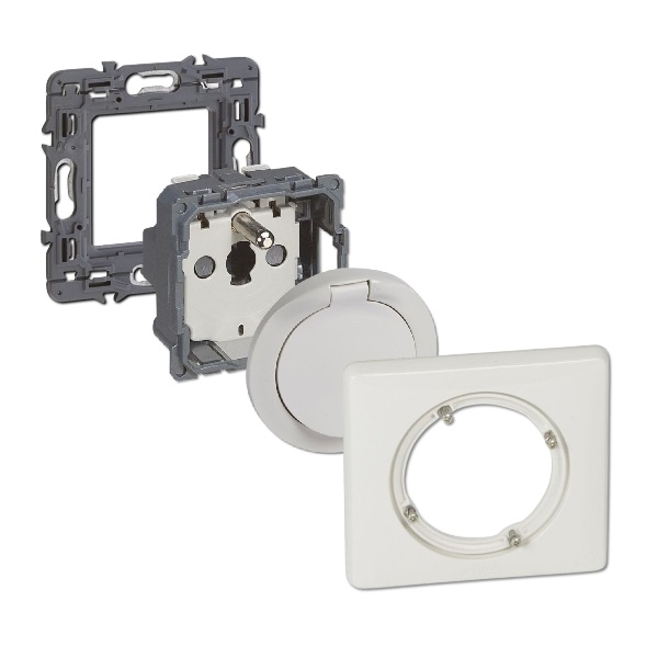 Legrand - Prise de courant 2P+T Céliane complète Étanche - IP44 - Blanc - Réf : LOT3071