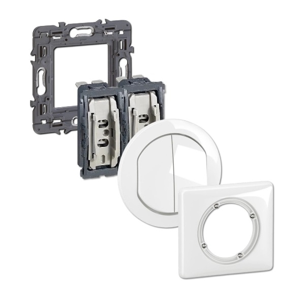 Legrand - Céliane 2024 - Double va et vient étanche complet - Blanc - IP44 - Réf : 080251 + 2 x CM0001 + CB4001 + CP2701