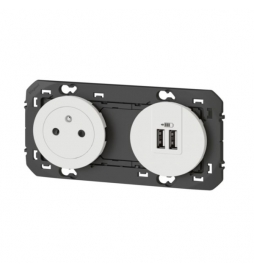 Legrand - Prise de courant 2P+T Surface + chargeur 2 USB Type-A Dooxie 3A précâblés - finition Blanc - Réf : 600342