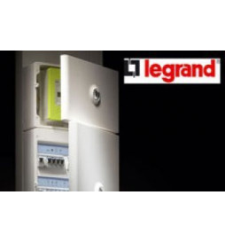 Legrand - Porte Blanche pour tableau DRIVIA - 36 Modules 2 Rangées - 401232